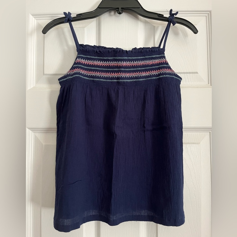 Girls Carter’s cute embroidered tank top